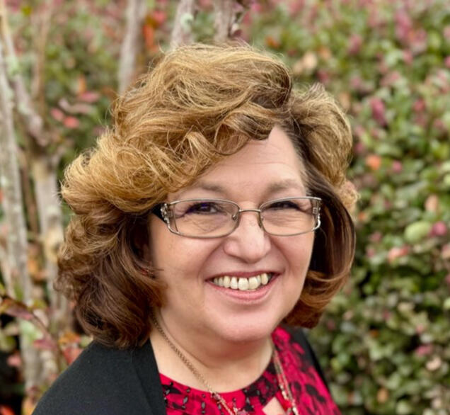 Lori McIvor